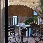 El Far Restaurant Hotel