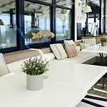 El Far Restaurant 4*