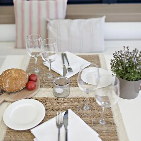 מלון El Far Restaurant 4*