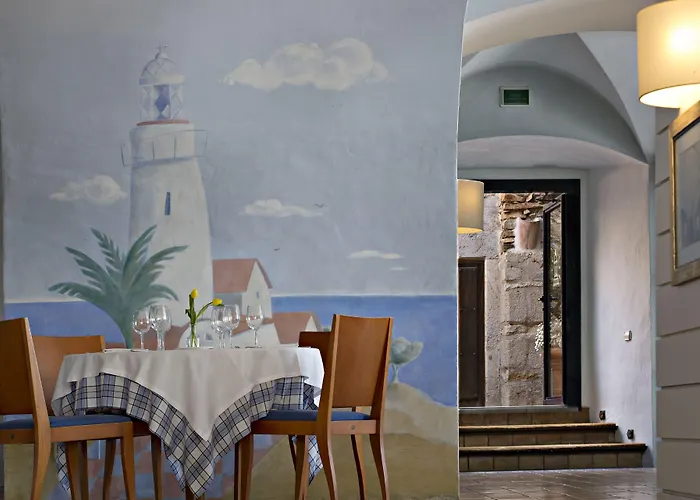 El Far Restaurant Hotel