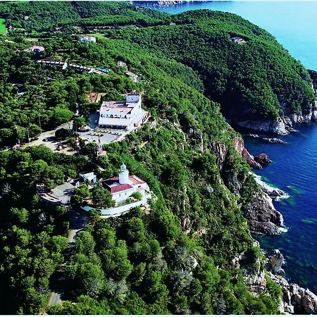 Ξενοδοχείο El Far Restaurant 4*