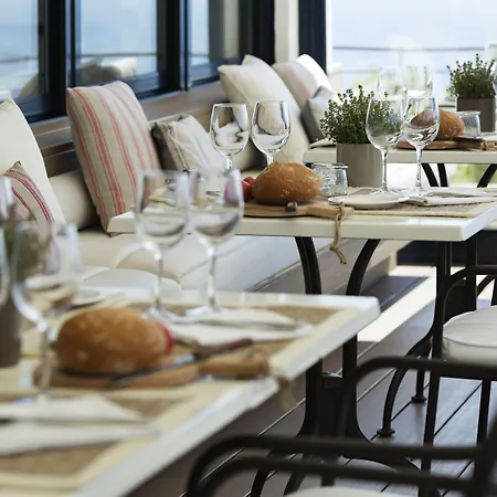 El Far Restaurant Hotel